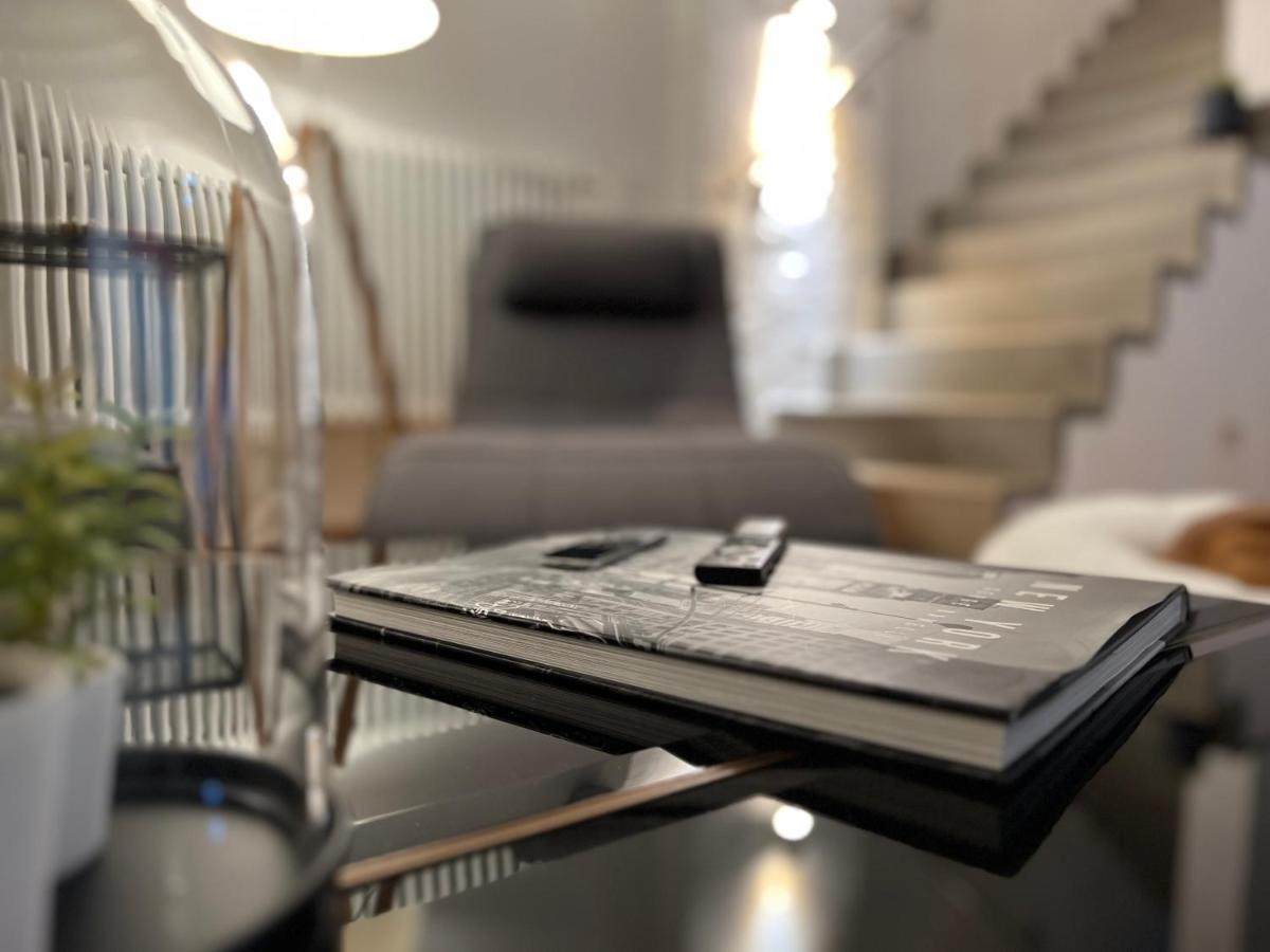 Aryve Erfurterloft - Boutique Loft Zentrumsnah Mit Kostenfreien Parkplaetzen, Design-interieur Und Netflix Apartment *