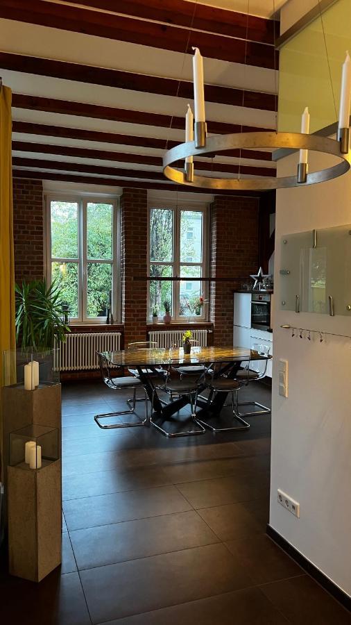 Aryve Erfurterloft - Boutique Loft Zentrumsnah Mit Kostenfreien Parkplaetzen, Design-interieur Und Netflix *